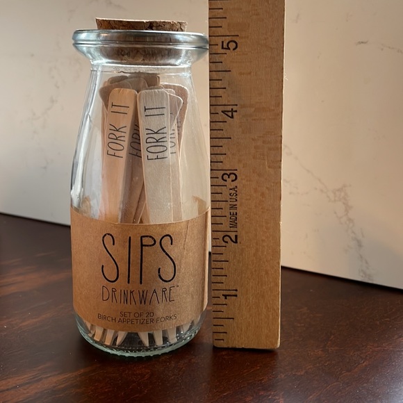 Santa Barbara DS Sips appetizer forks set of 20 new in package - Picture 3 of 3